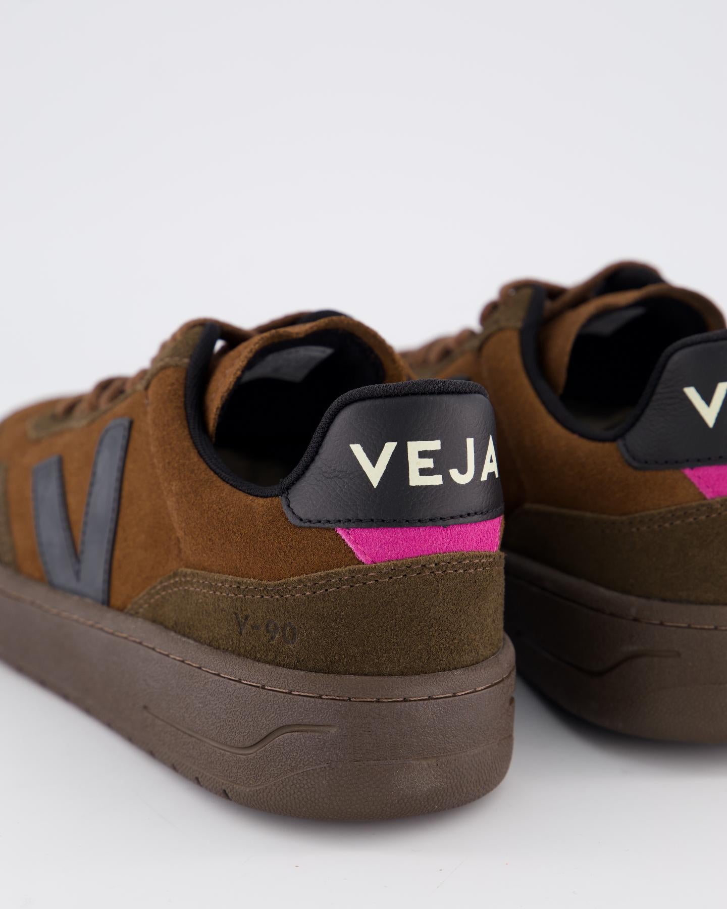 Dames V-90 Suede