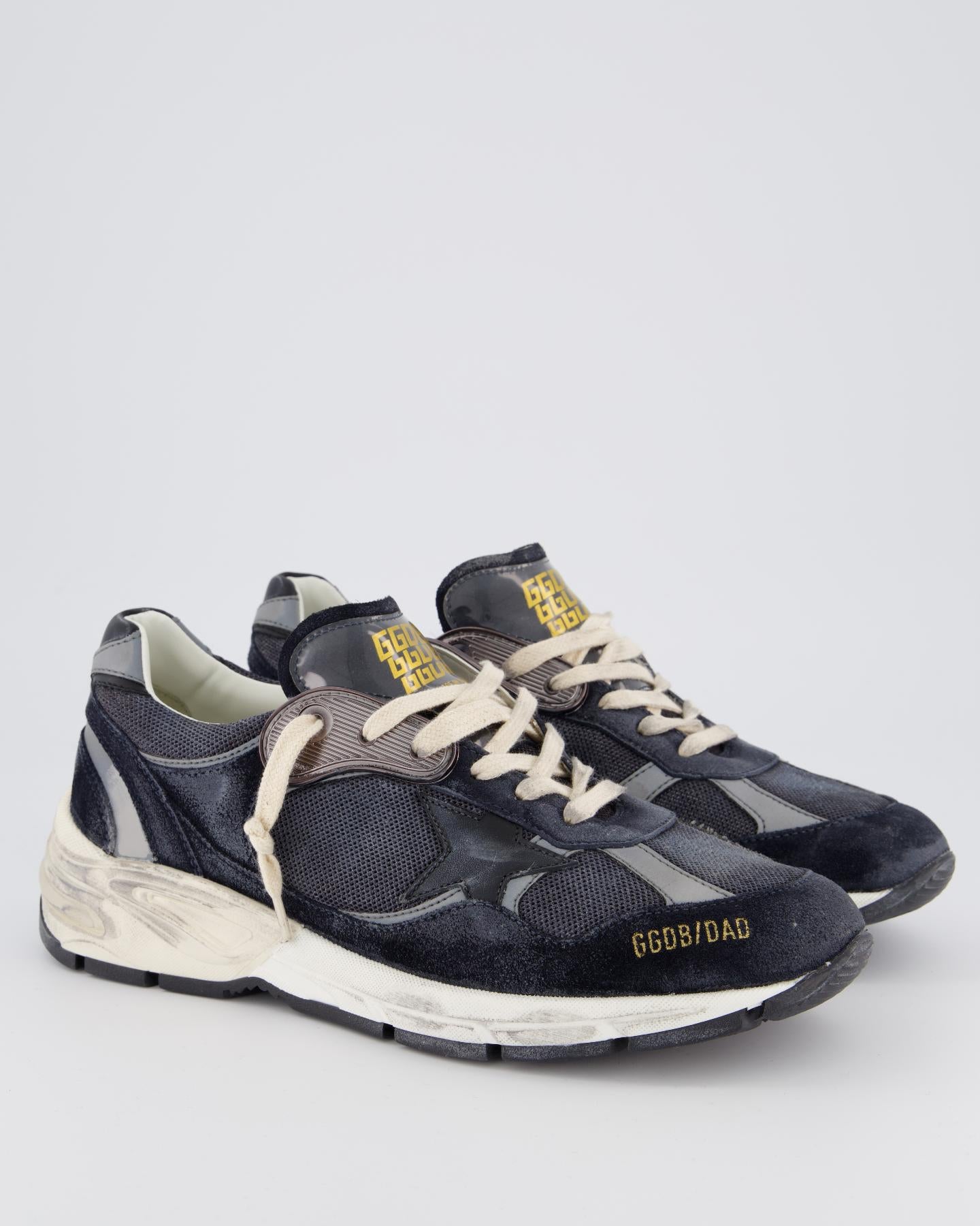 Golden goose best sale sneakers outlet online