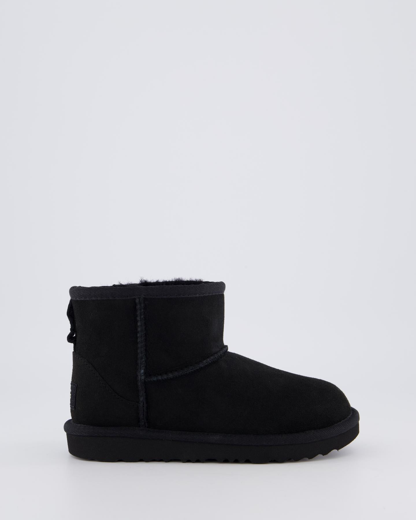 Uggs classic zwart sale