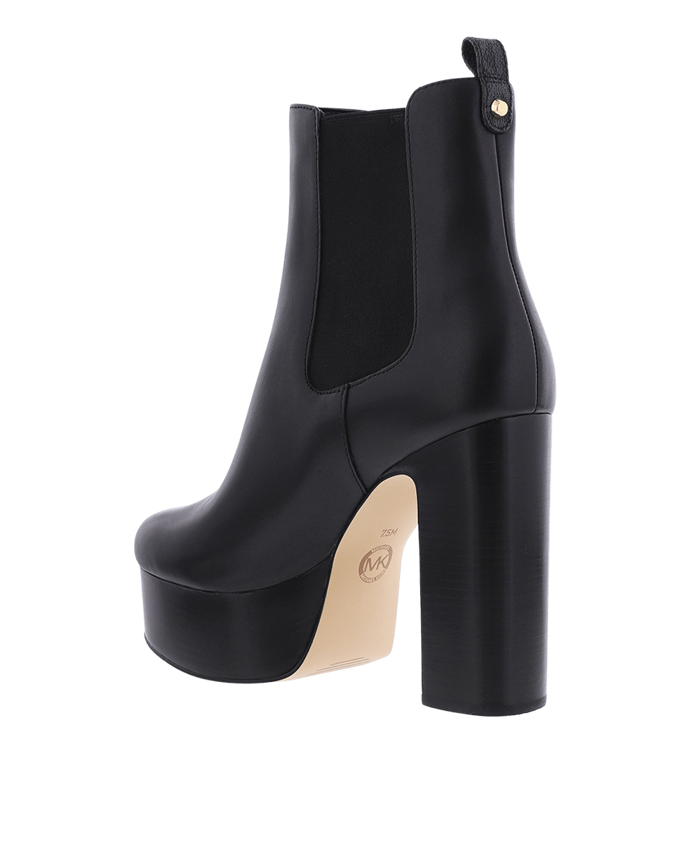 Women Natasha Bootie Black