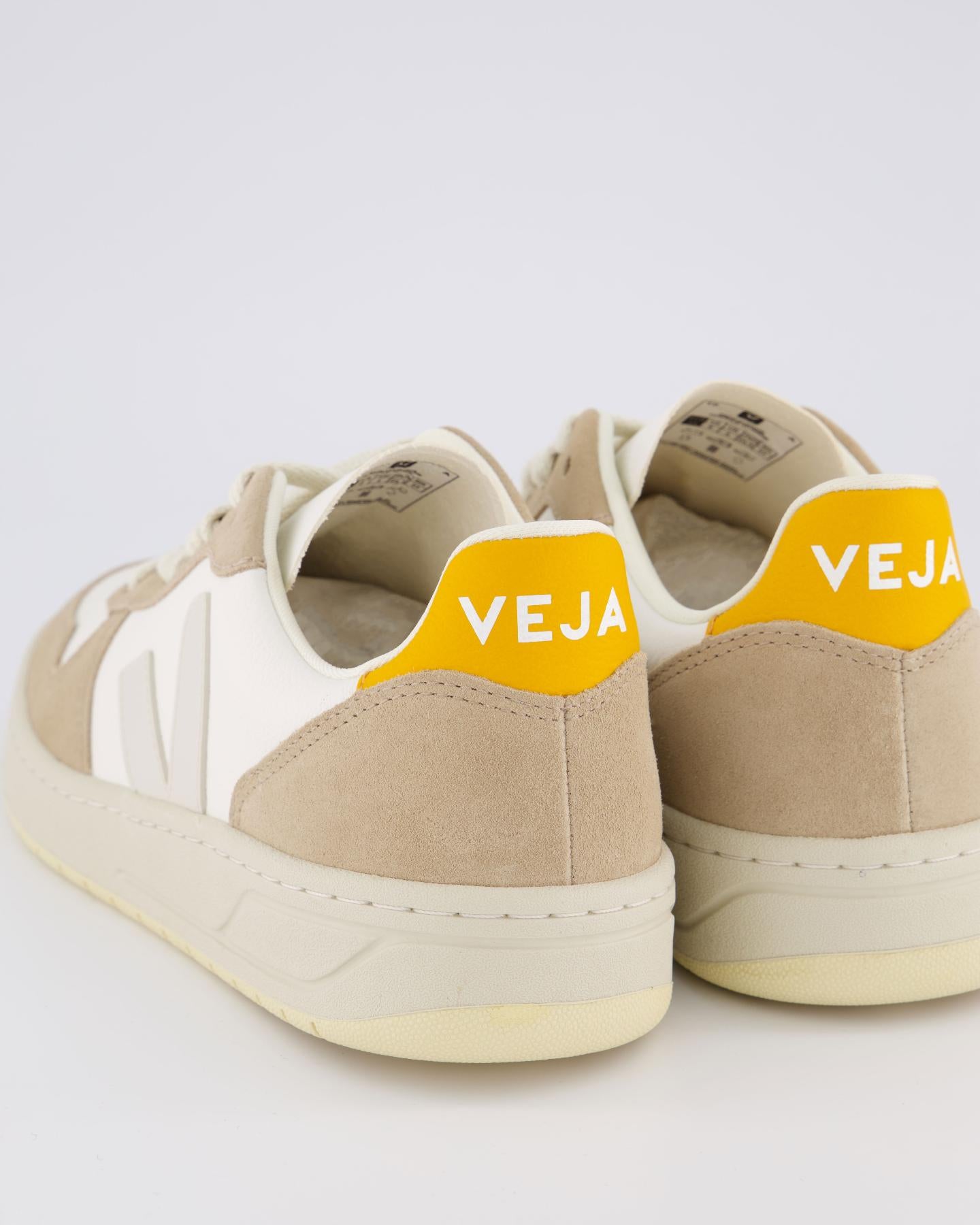 Women V 10 sneaker beige white yellow